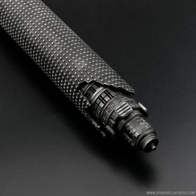 Spada laser da combattimento replica. Cal Kestis Versione Danneggiata e Invecchiata