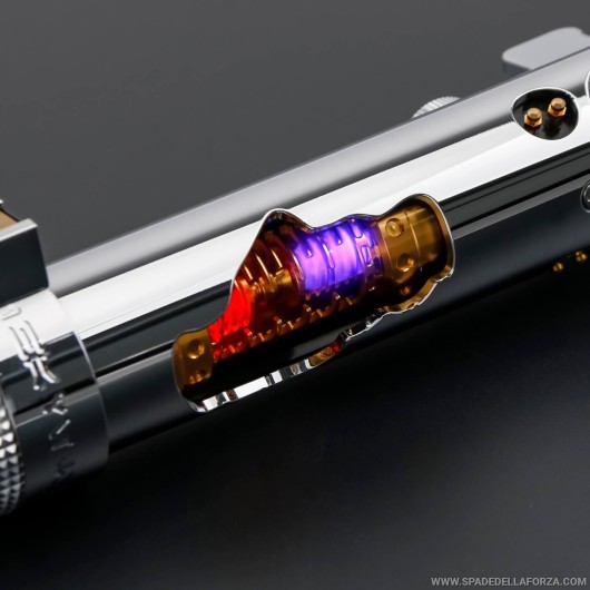 Spada laser da combattimento replica. Anakin Skywalker episodio 3 con cristallo rotante a vista
